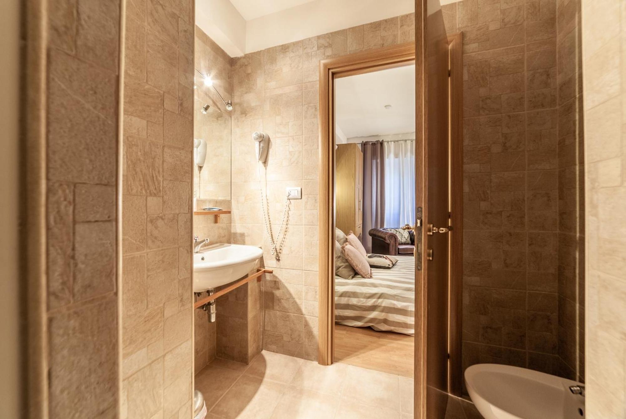 Ubaldi Luxury Rooms روما المظهر الخارجي الصورة